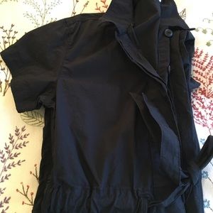 Gap Jumpsuit BLACK SZ 4 NWOT • EUC •